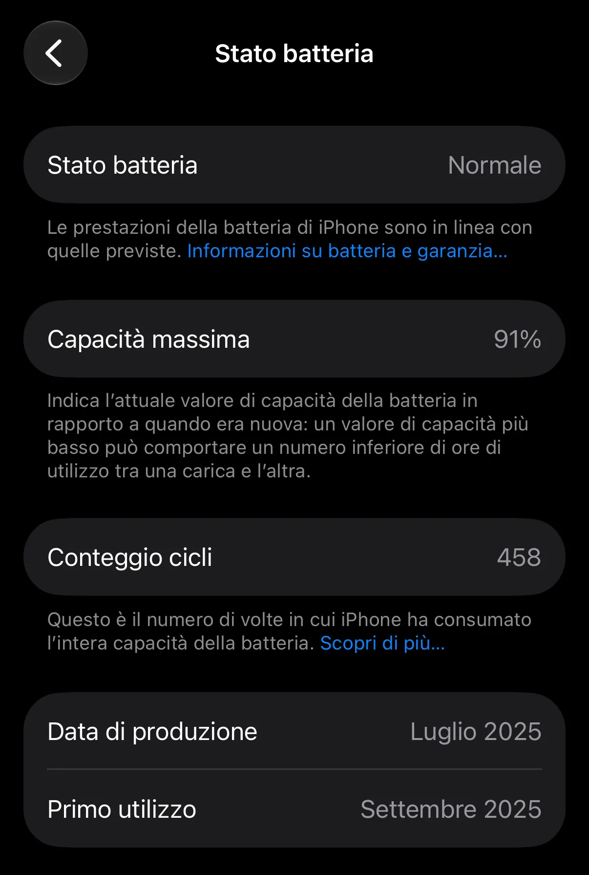 La schermata Stato batteria dell'iPhone 17 Pro: capacità massima 91%, 458 cicli di ricarica, primo utilizzo settembre 2025